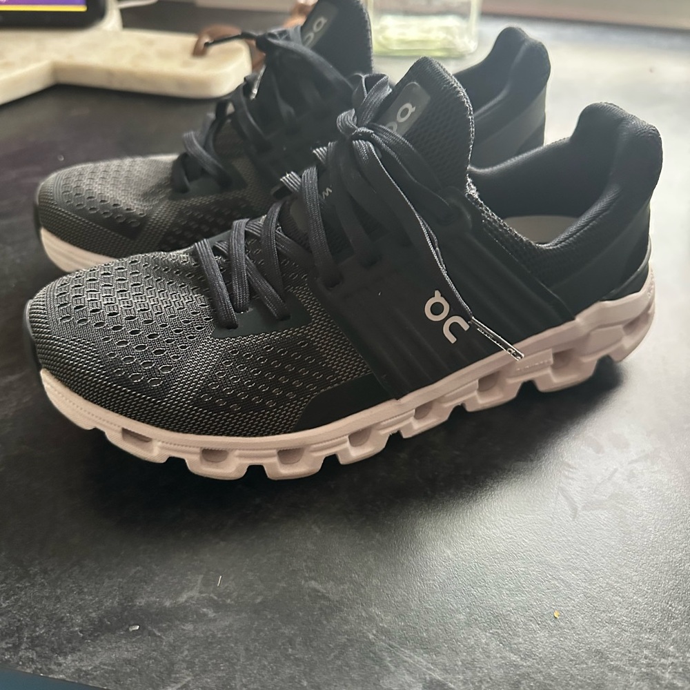 On cloud Running Sneakers #euc